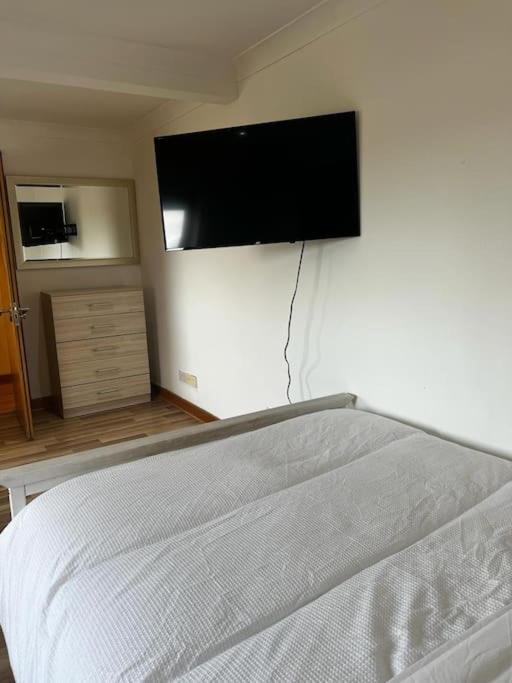 Quirky Studio Flat Selfcontained Λονδίνο Εξωτερικό φωτογραφία